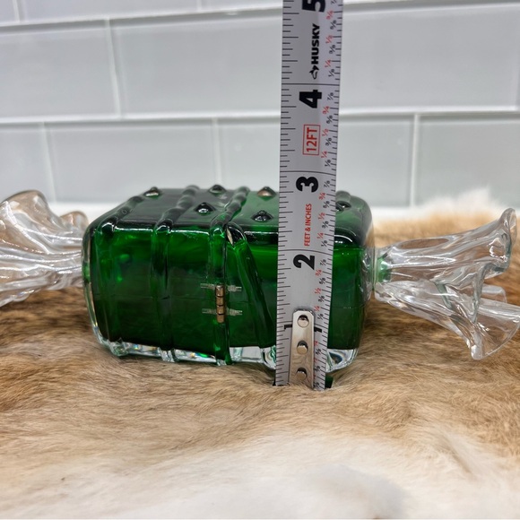 Vintage Plastic Hard Candy Wrapper Shaped Trinket Gift Box Green Brass Hinged - Picture 8 of 9